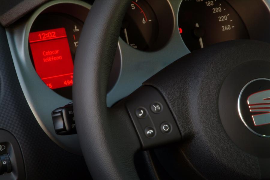  Seat Toledo 2004 года  (фото 18 из 110)